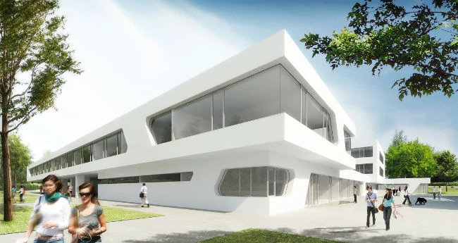 Erweiterungsbau der Fachoberschule Neu-Ulm mit geschwungener weißer Fassade